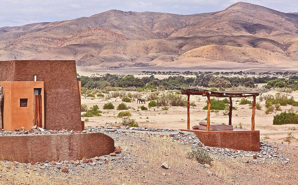 Okahirongo Elephant Lodge Purros Екстериор снимка