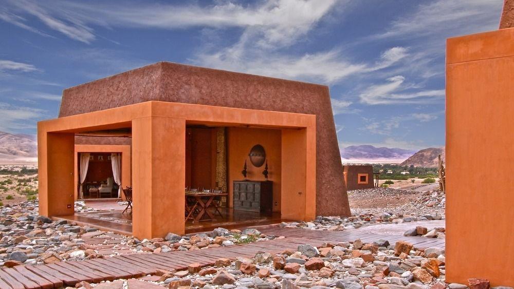 Okahirongo Elephant Lodge Purros Екстериор снимка
